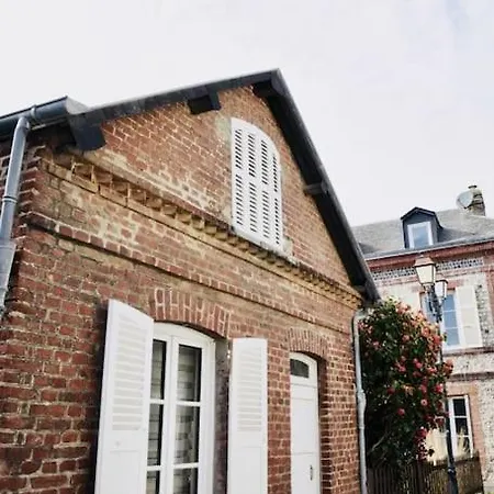 Charmante Maisonnette A 2 Pas De La ! Сasa de vacaciones *