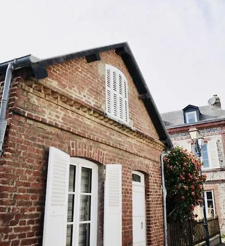 Charmante Maisonnette A 2 Pas De La ! Сasa de vacaciones *