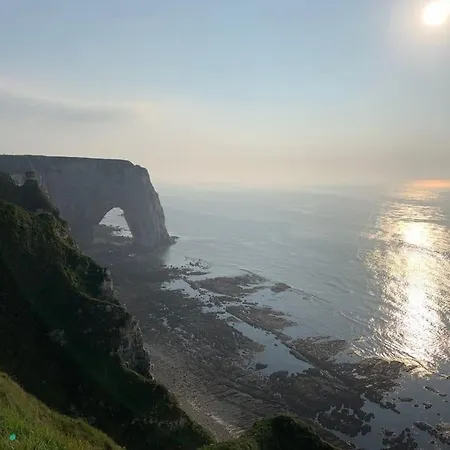 Charmante Maisonnette A 2 Pas De La ! Ferienhaus Étretat